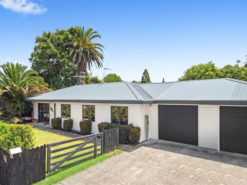 14A Kaiwaka Road, Waiuku