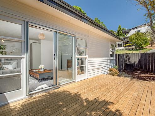 2/126 Stredwick Drive, Torbay