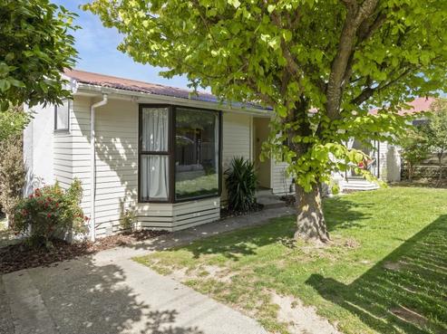 3 Gribble Grove, Stokes Valley