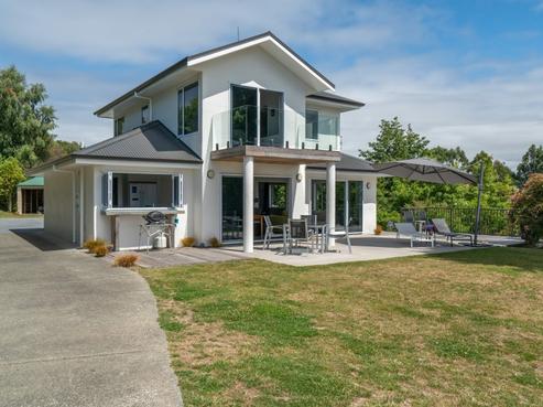 42 Blue Ridge Drive, Acacia Bay