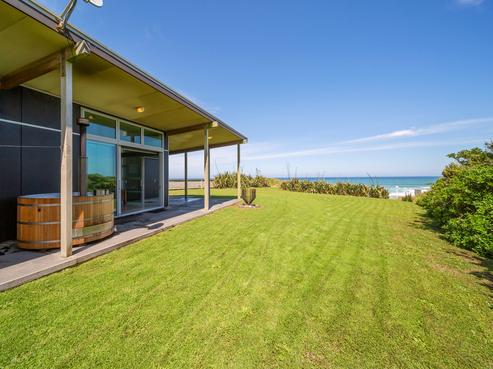 292 Tai Road, Opunake