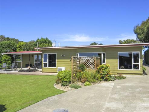 35 Bay View Road, Clifton