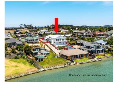 30 Crispe Road, Clarks Beach