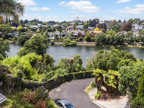 1188 Victoria Street, Whitiora