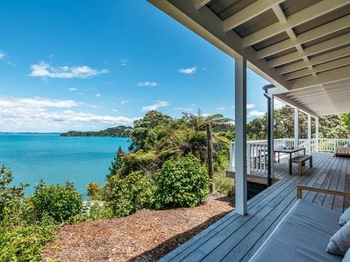 54 The Esplanade, Oneroa
