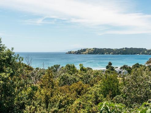 8 Onetangi Road, Onetangi