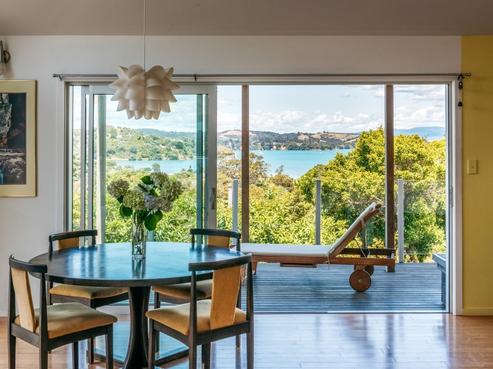 14 Church Bay Road, Oneroa