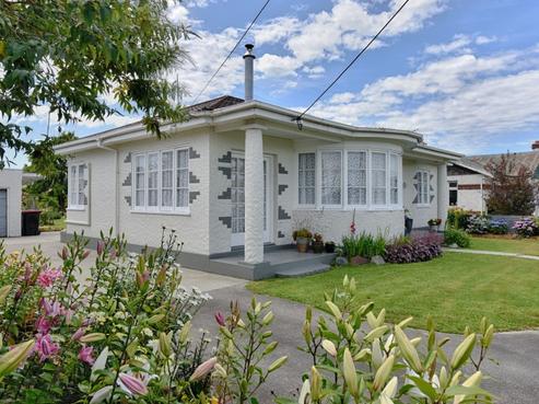 10 Burns Street, Mataura