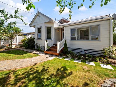 17 Miranda Street, Stratford