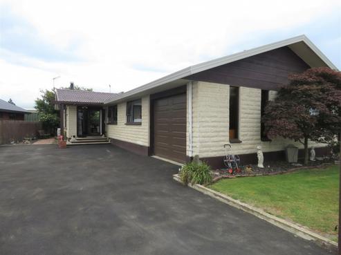 75 Salisbury Crescent, Oamaru
