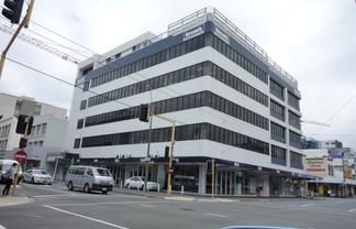 Level 2 - Large floor available.