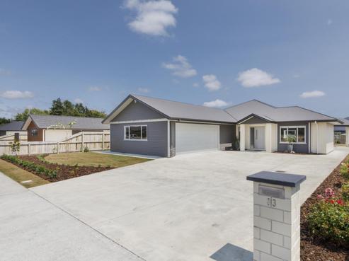 83 Pharazyn Street, Feilding