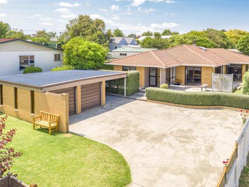 45 Peakes Road, Springvale