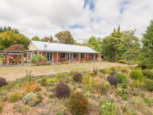 329 Redwood Valley Road, Redwood Valley