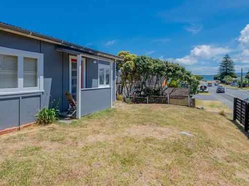 24 Ocean Road, Paraparaumu Beach