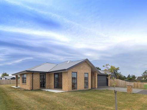 4 Whiteoak Grove, Tinwald