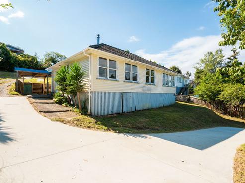 37 Ogle Crescent, Kamo
