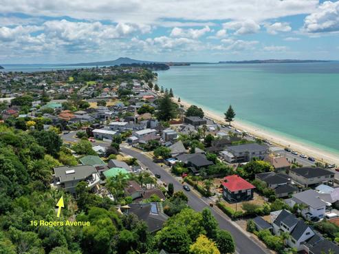 15 Rogers Avenue, Eastern Beach