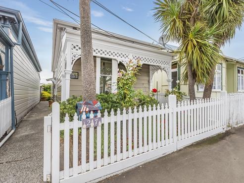 27 Rintoul Street, Newtown