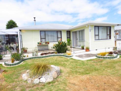 86 Wakefield Street, Westport