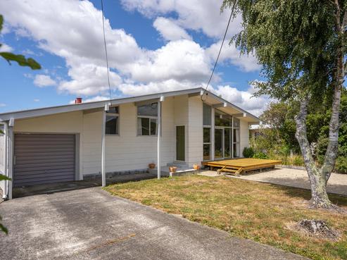 57 Waite Street, Featherston