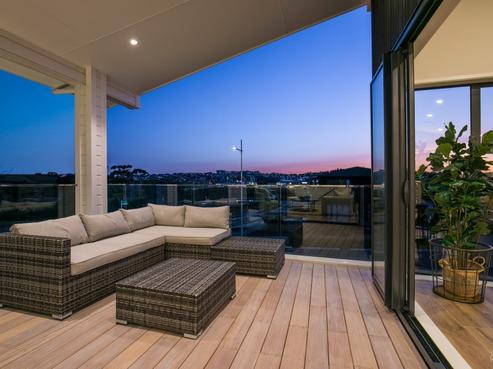 21 Longshore Drive, Long Bay