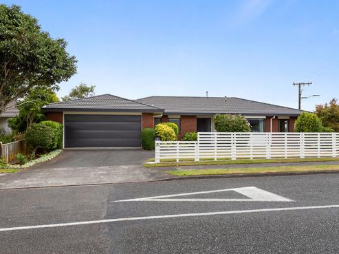 2 Taylor Place, Merrilands