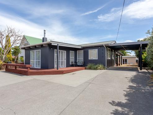 213 Linton Crescent, Whangamata