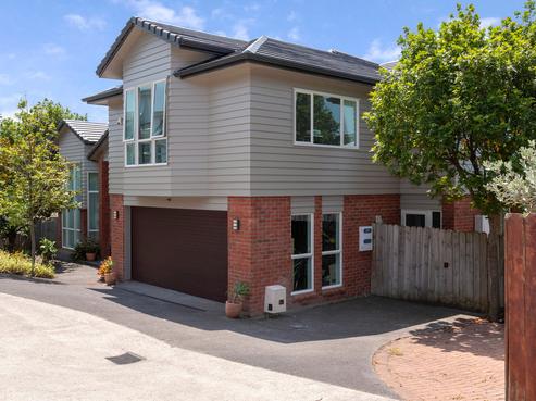 12A Castleton Drive, Howick