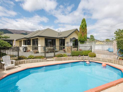 83 Templemore Drive, Richmond