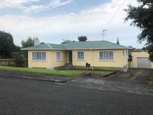 64 Mould Street, Waitara