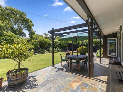50 Wairere Road, Belmont