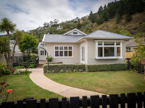 3 Cliff Street, Moncks Bay