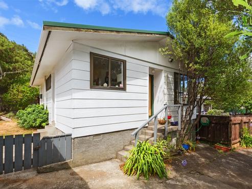 9B Crystal Grove, Birchville