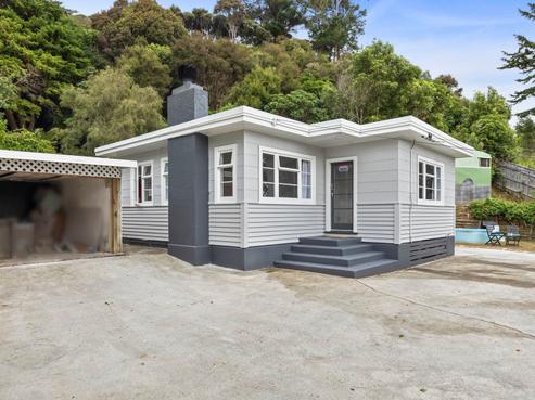 11 Reuben Grove, Naenae