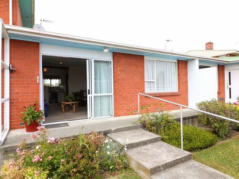 2/107 Wai-iti Road, Highfield