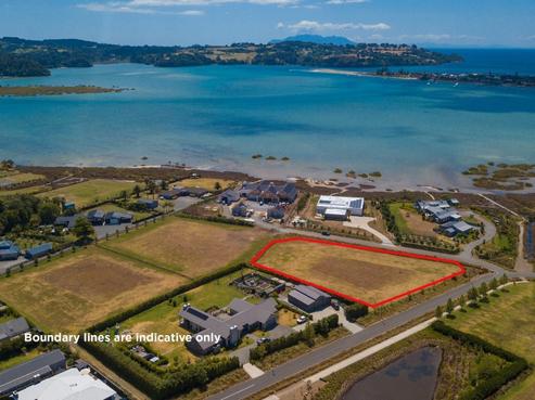 1 Dotterel Lane, Point Wells