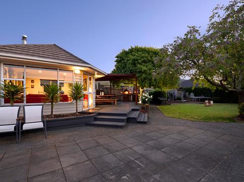 42 Champion Road, Richmond