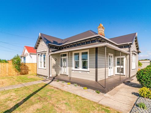 22 Plymouth Street, Whanganui Central