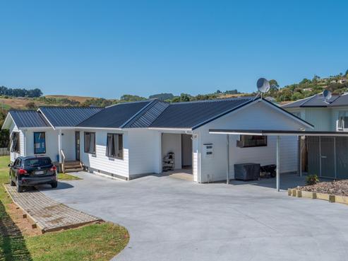 19 Pohutukawa Drive, Cable Bay