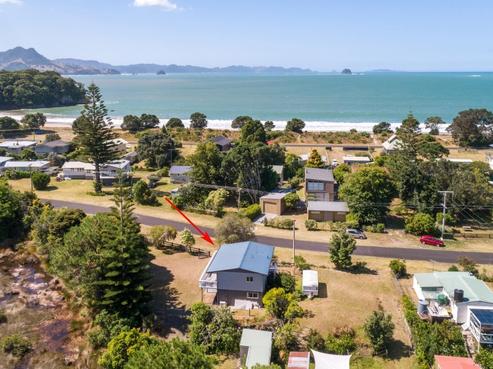 18 Riverview Road, Cooks Beach