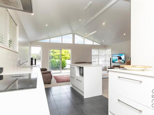 12 Maude Street, Riverhead