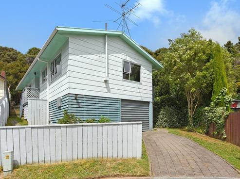 8 Mokopuna Grove, Stokes Valley