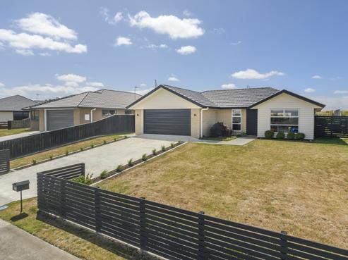 14 Macdonald Heights, Feilding