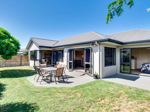 28 Caulfield Place, Taradale