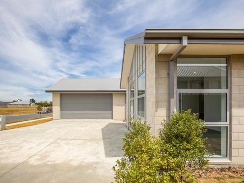 37 Westpark Boulevard, Fernside