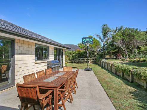 32 Searle Drive, Patumahoe