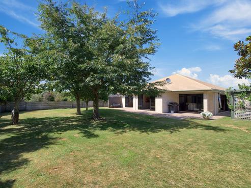 24 Montgomery Crescent, Kinloch