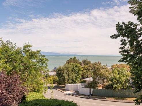 18 Bay View Road, Atawhai