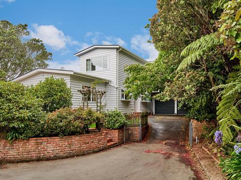 5 Beavis Lane, Karori